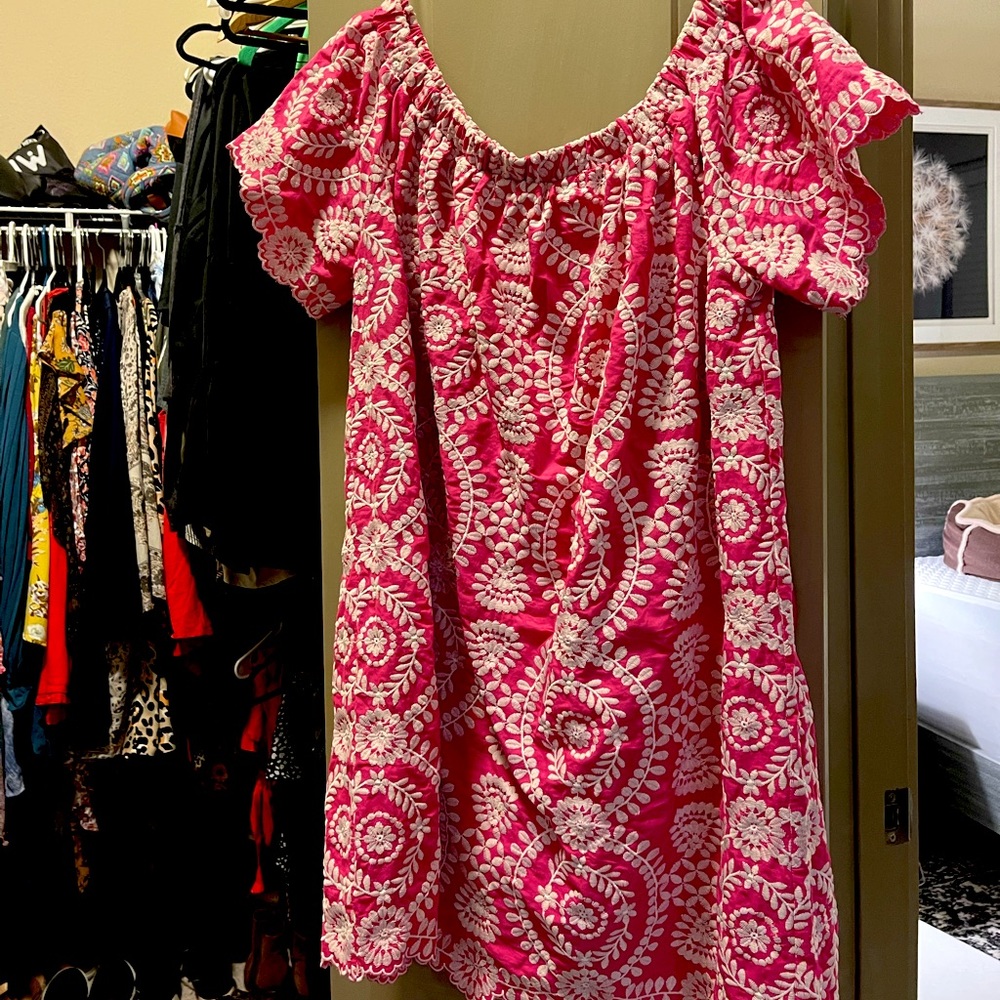 NWOT Embroidered off the shoulder dress